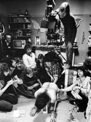 Puppetry in An American Werewolf in London (1981) - Behind the Scenes photos