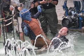 Fight Scene in X-Men : Nicholas Hoult with Michael Fassbender - Behind the Scenes photos