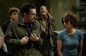 Discussing A Scene : Saw II (2005) - Behind the Scenes photos