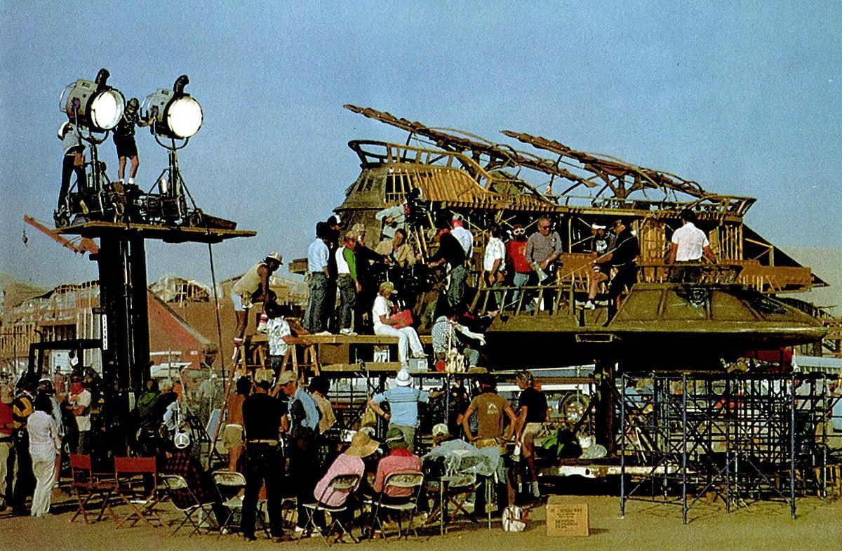 Jabba’s Sail Barge Set : Return of the Jedi Behind the Scenes