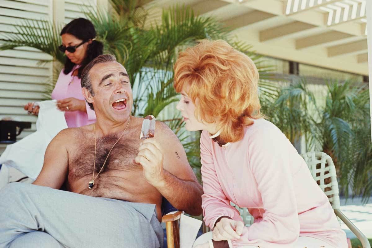 Connery with Jill : Diamonds Are Forever (1971) Behind the Scenes