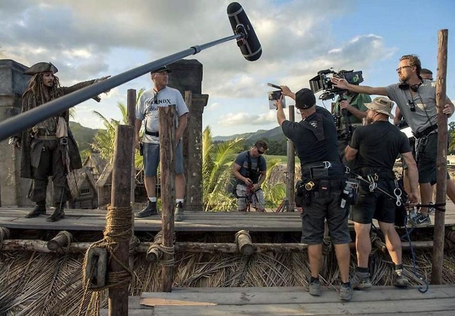 Filming Pirates of the Caribbean: Dead Men Tell No Tales Behind the Scenes