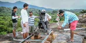 On Location : Paththini (2016) - Behind the Scenes photos