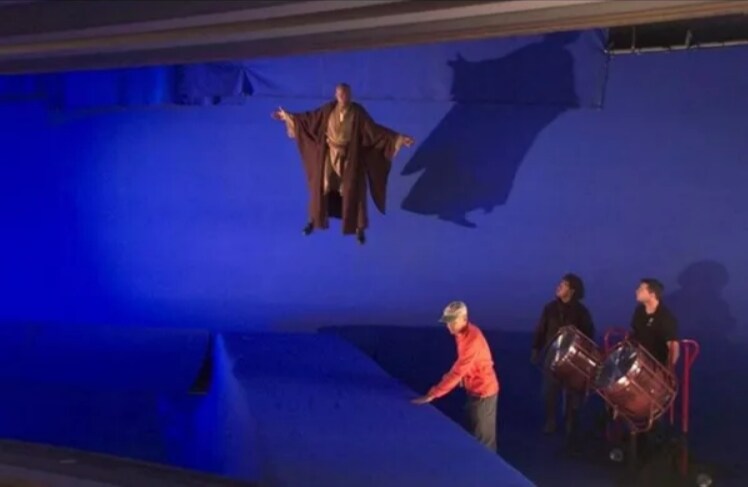 Star Wars: Episode III &#8211; Revenge of the Sith Behind the Scenes Photos & Tech Specs